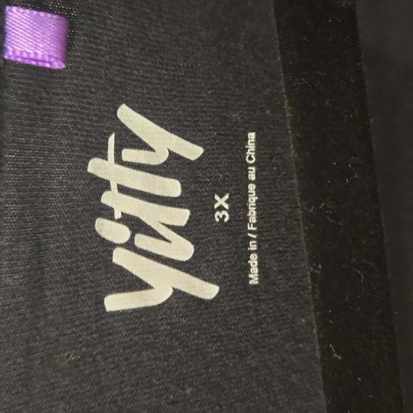 Yitty Tee 3X - Picture 3 of 4